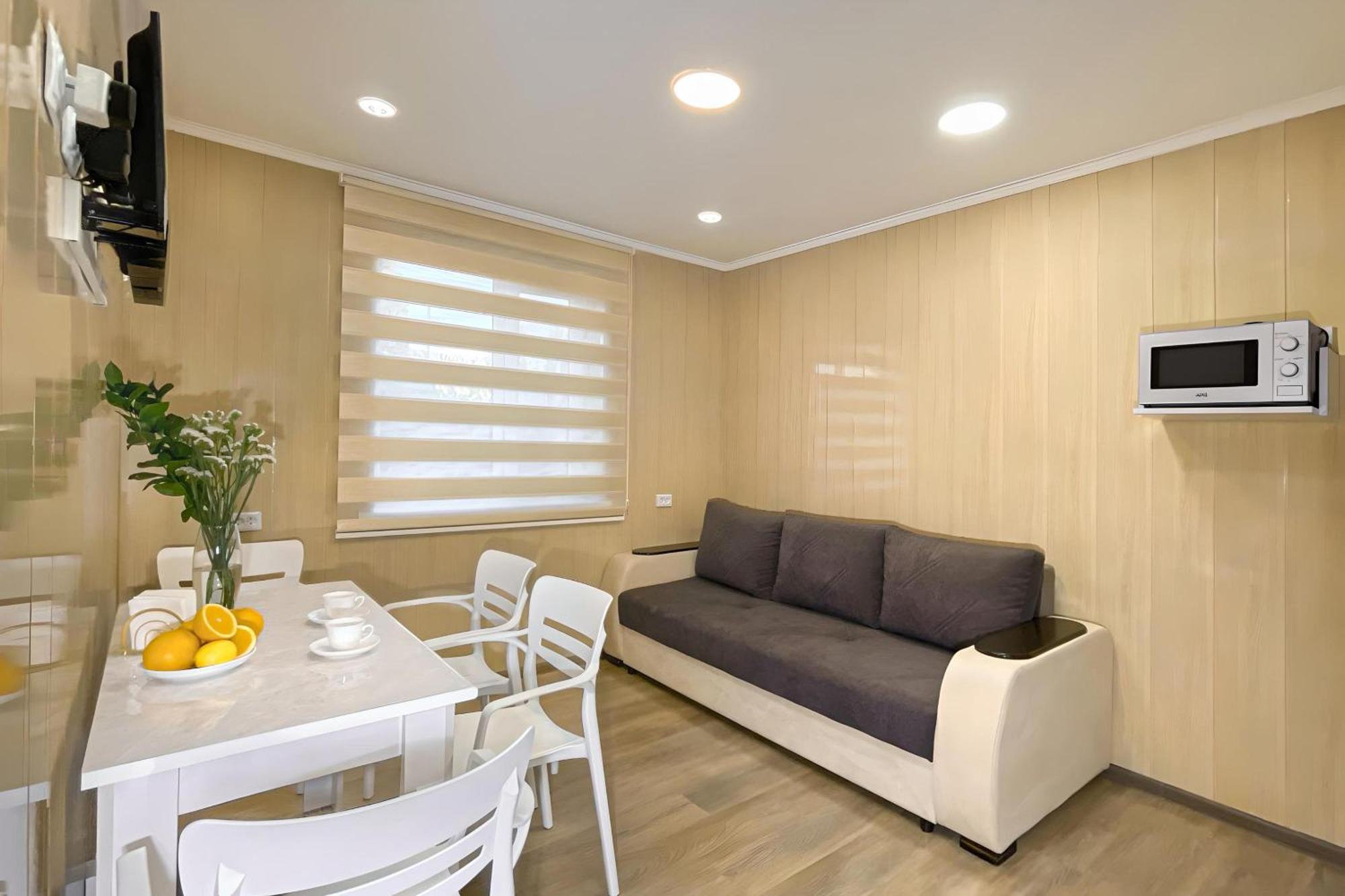 Guesthouse Liliia Karakol Luaran gambar